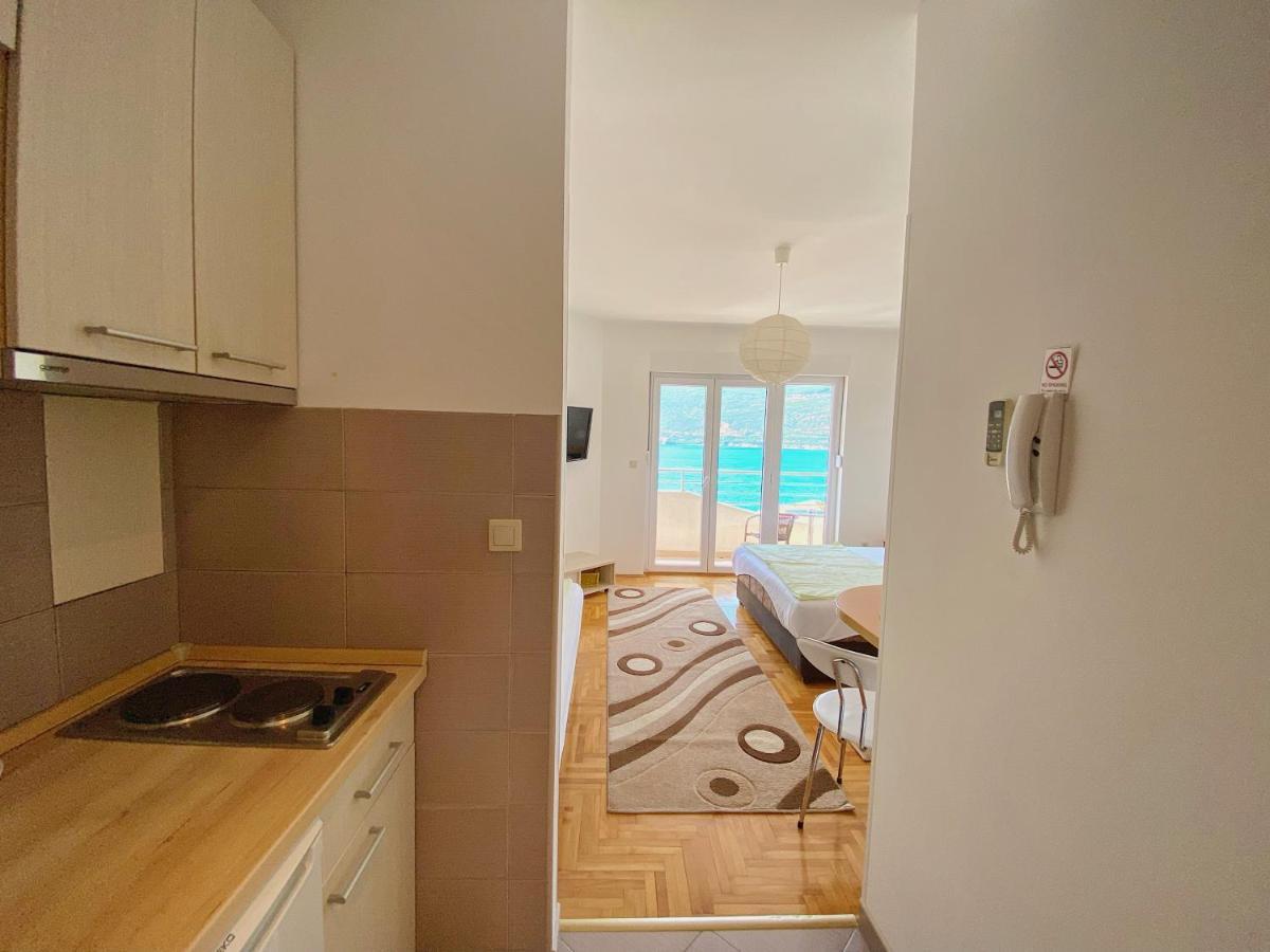 Apartments Bellevue - Otasevic Herceg Novi Eksteriør bilde