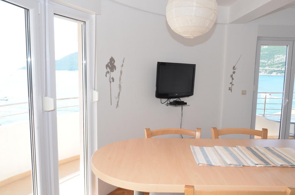 Apartments Bellevue - Otasevic Herceg Novi Rom bilde